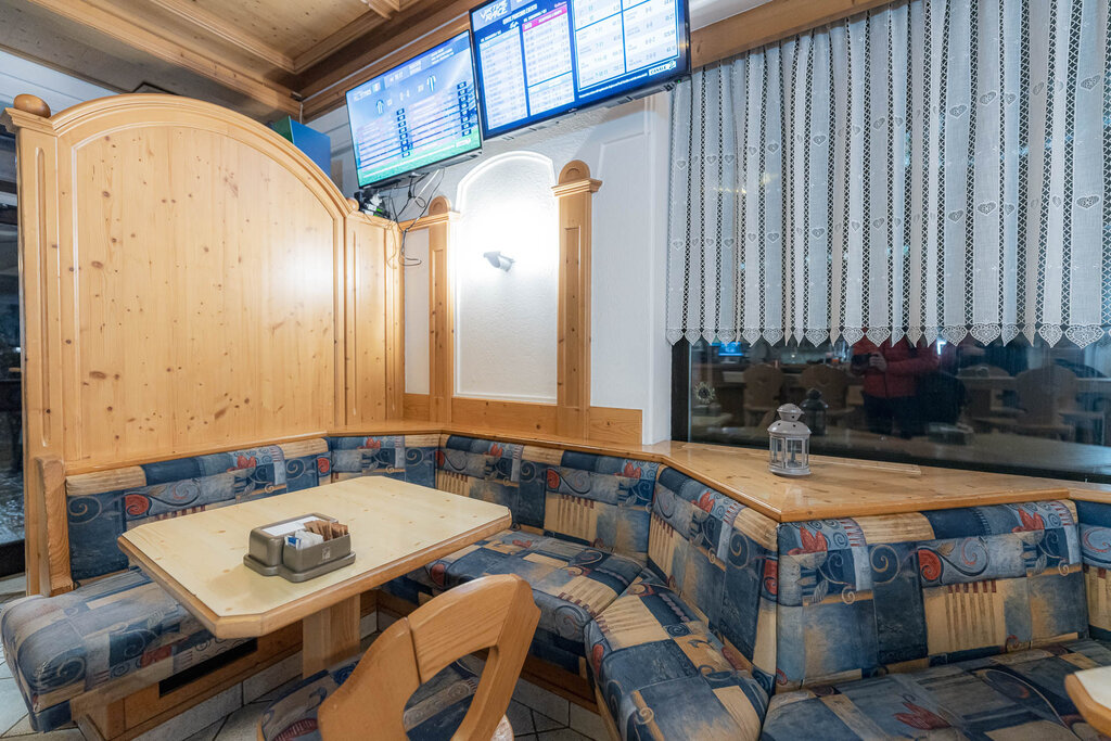 Content Dam Org 3 Images Full Rights Gusto Bar Caffe Moena  Ricevitoria Bar Caffe Moena Ricevitoria Archivio Apt Val Di Fassa Mrizzi 06